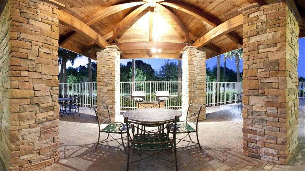 Staybridge Suites Tampa East- Brandon By Ihg Mango Экстерьер фото