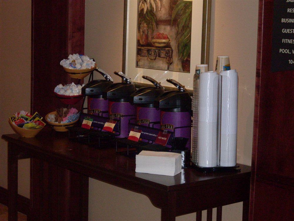 Staybridge Suites Tampa East- Brandon By Ihg Mango Экстерьер фото