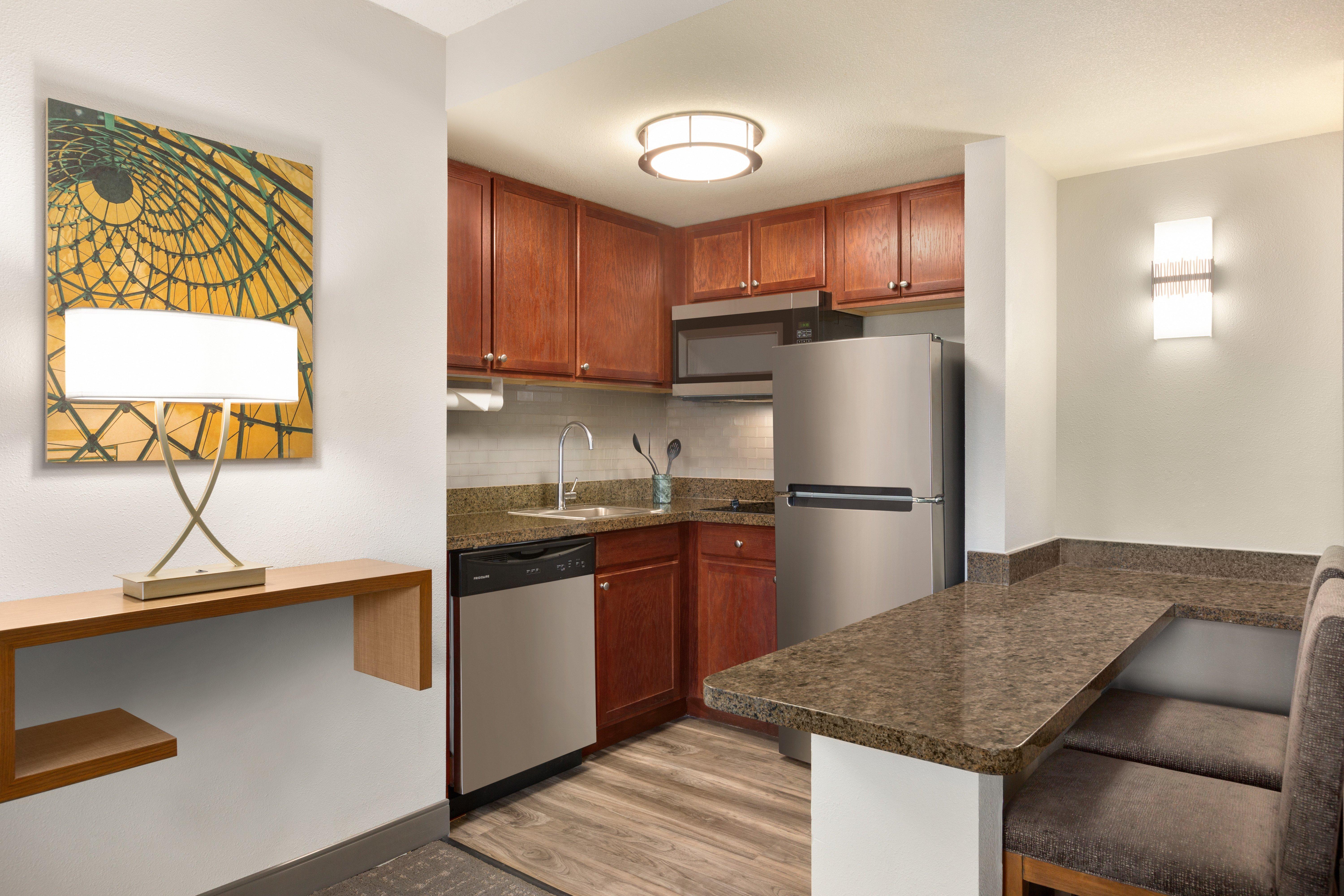 Staybridge Suites Tampa East- Brandon By Ihg Mango Экстерьер фото
