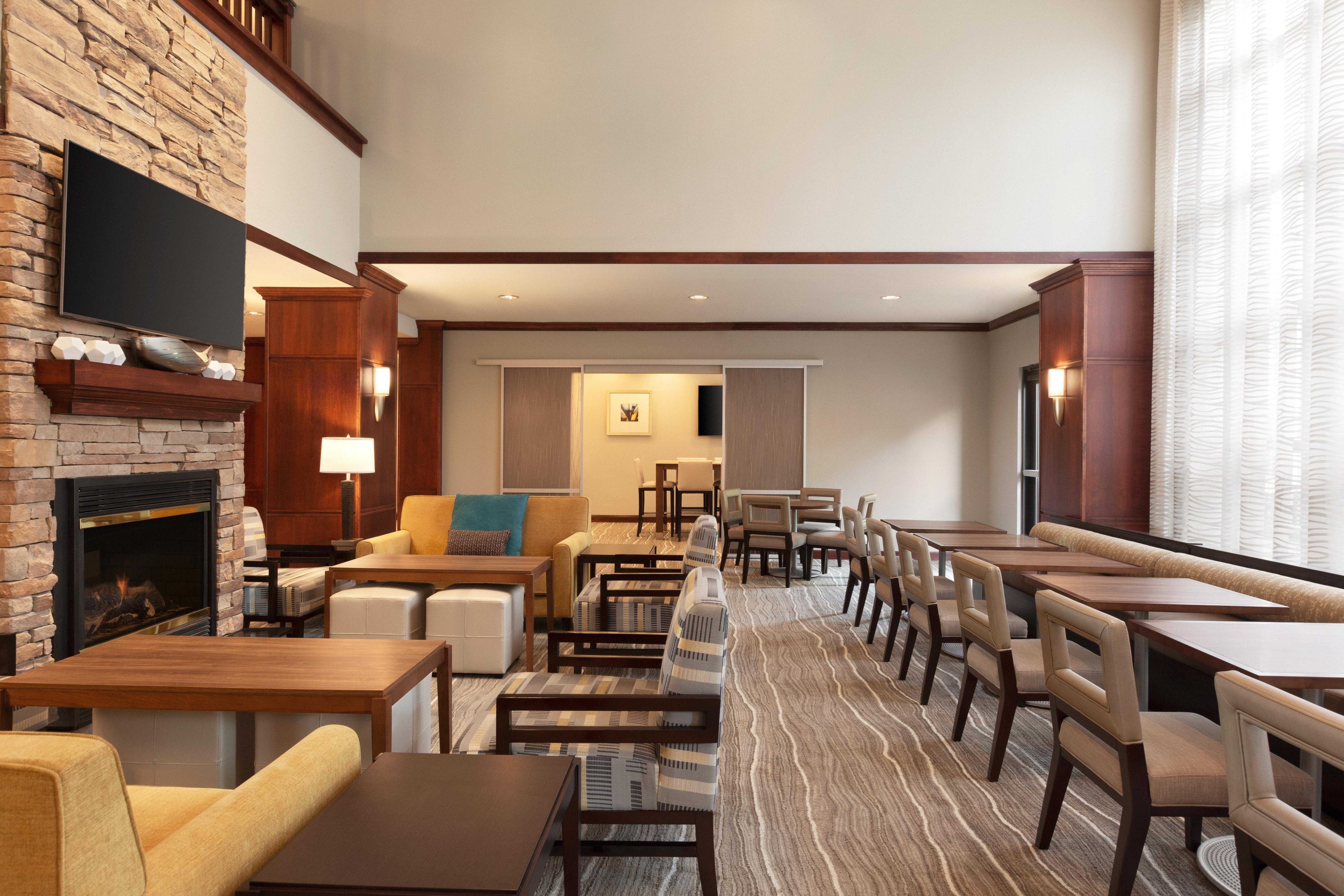 Staybridge Suites Tampa East- Brandon By Ihg Mango Экстерьер фото