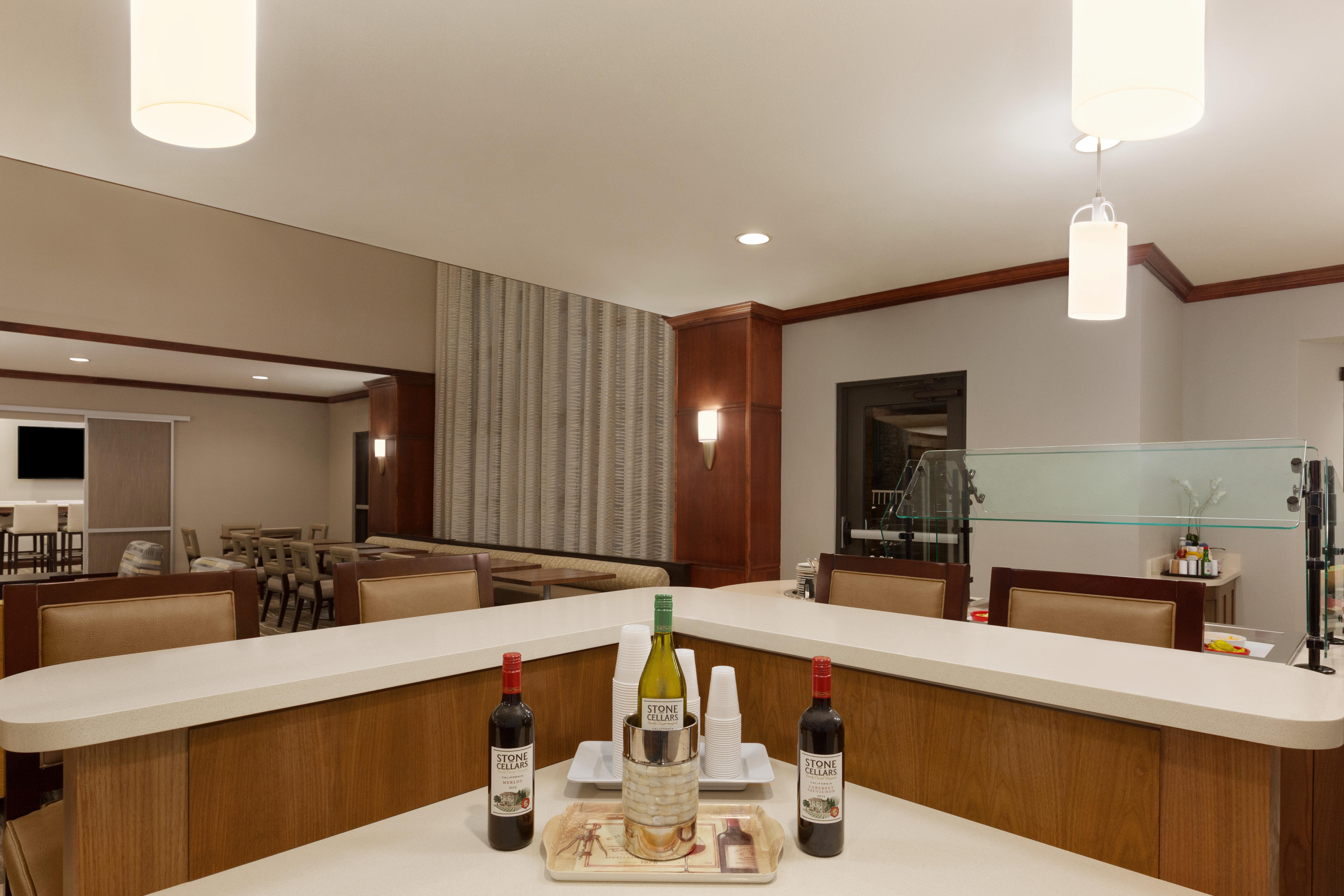 Staybridge Suites Tampa East- Brandon By Ihg Mango Экстерьер фото