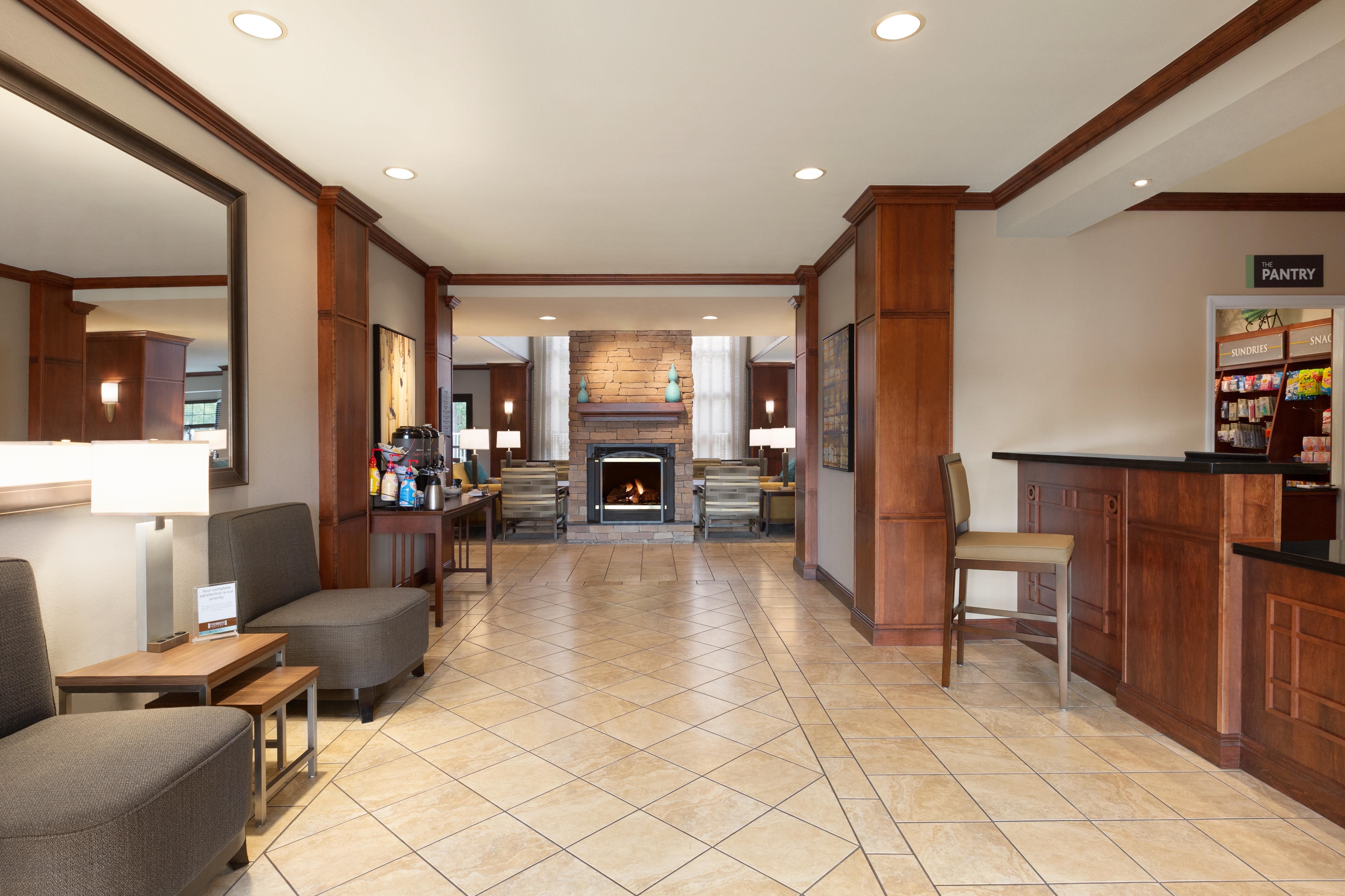 Staybridge Suites Tampa East- Brandon By Ihg Mango Экстерьер фото