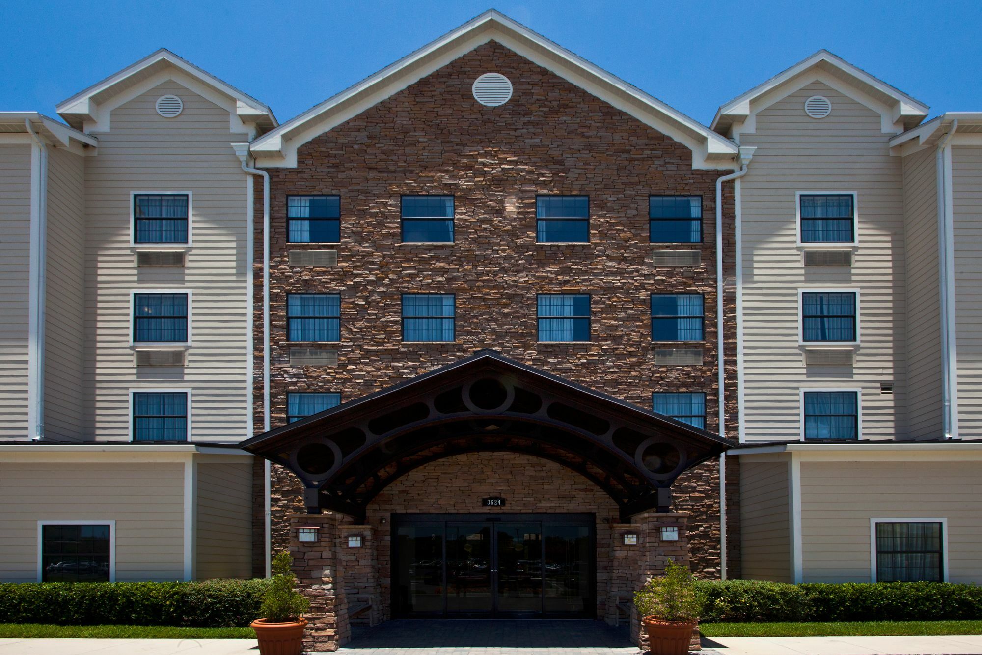 Staybridge Suites Tampa East- Brandon By Ihg Mango Экстерьер фото