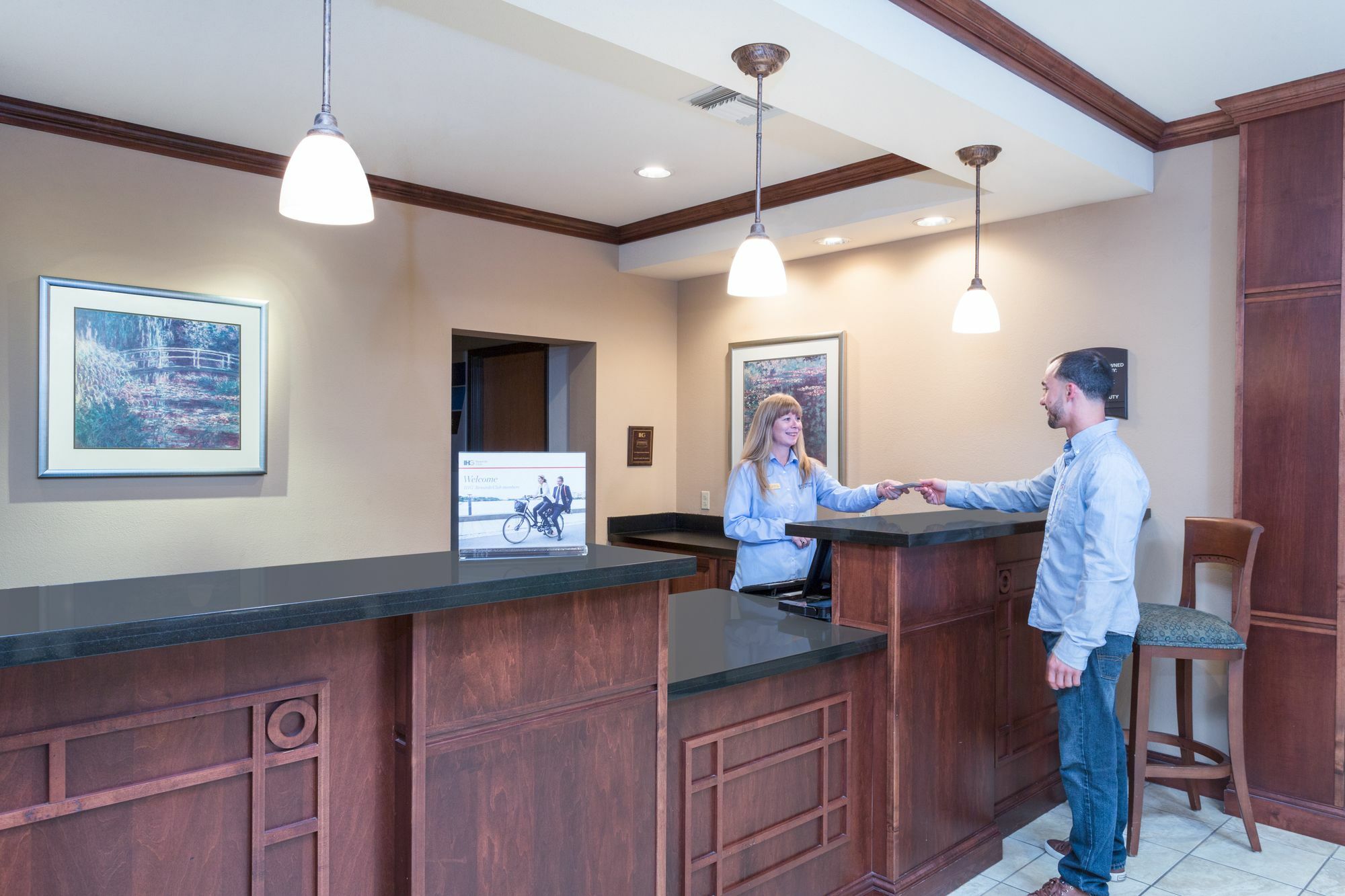 Staybridge Suites Tampa East- Brandon By Ihg Mango Экстерьер фото